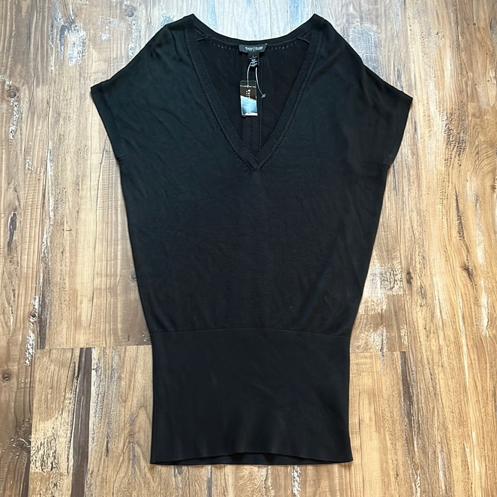 White House Black Market Black V Neck Shortsleeved Tunic